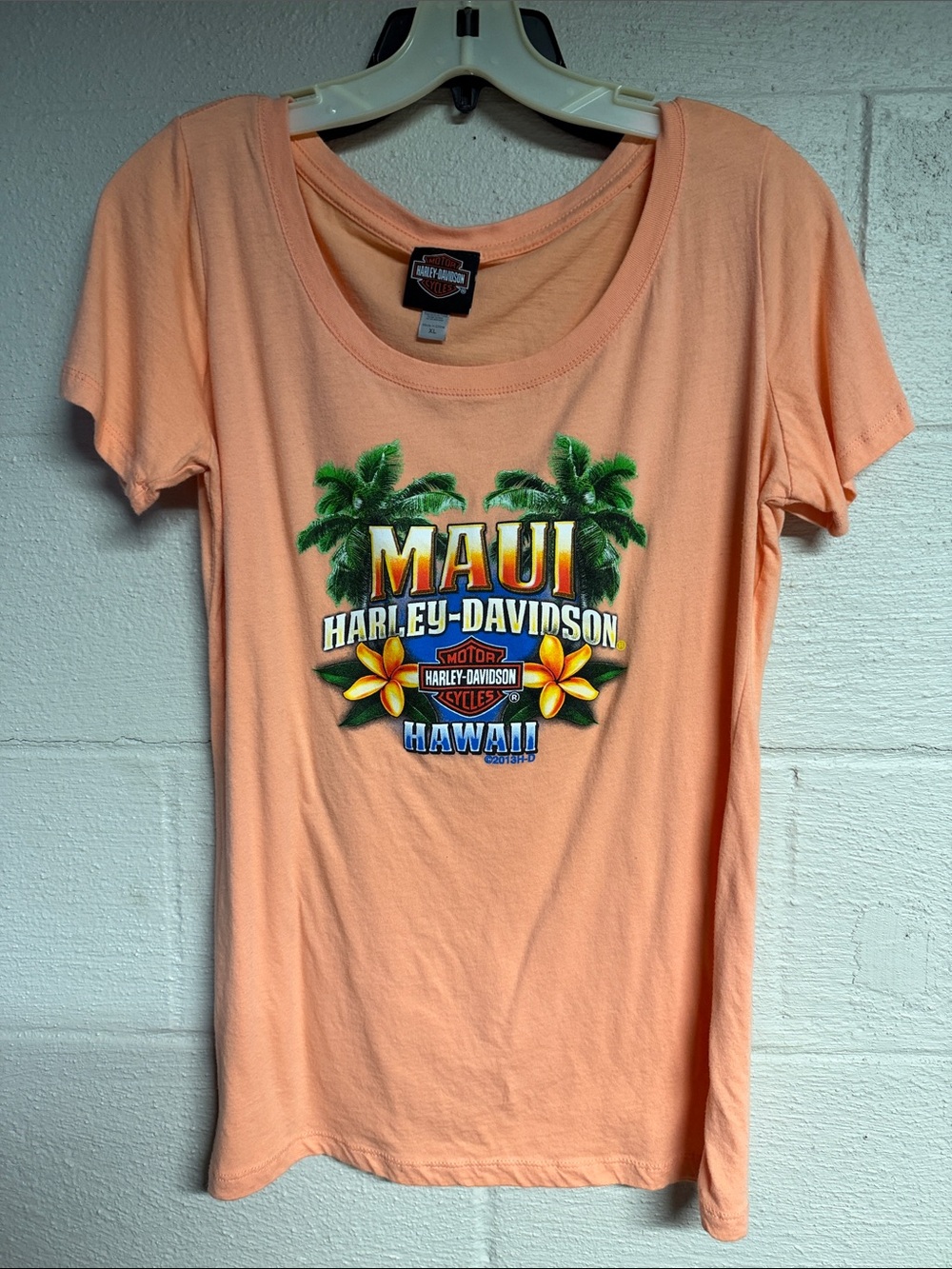 Harley-Davidson Peach Maui Hawaii Graphic Tee - Women